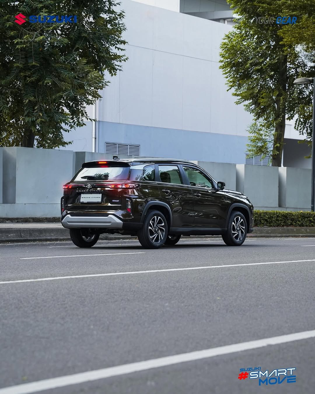 Saatnya lebih dekat dengan Suzuki Grand Vitara_ hadir dengan berbagai fitur terbaru yang akan memberikan pengalaman berkendara lebih menyenangkan dan kenya_5